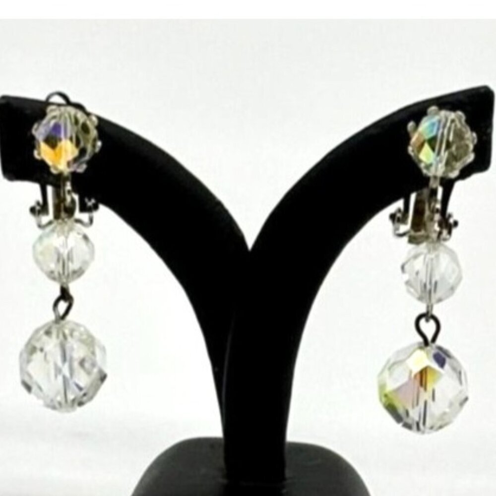 Vintage Faceted Crystal Aurora Borealis Clip-On 3-Crystal Drop Earrings Unsigned